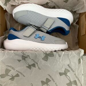 Under Armour 7 Kids' Shoes in Gray and Blue